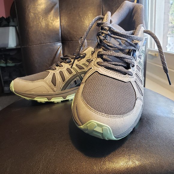 ASICS women sneakers - Picture 1 of 6